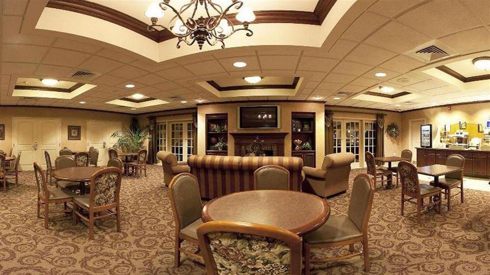 Hotel Express & I-55 By Ihg 2*
